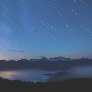 日本人妻永久视频网站
